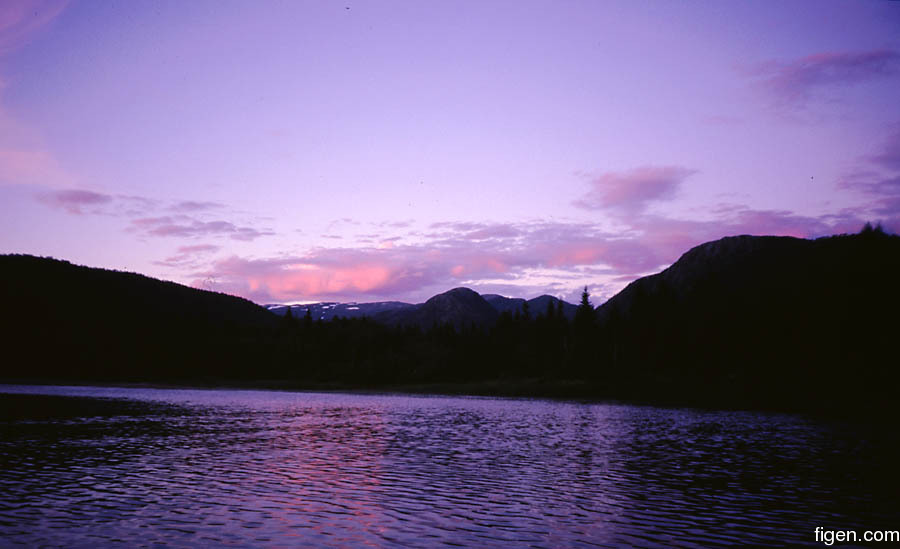 big_000803-nordland-melholen2.jpg