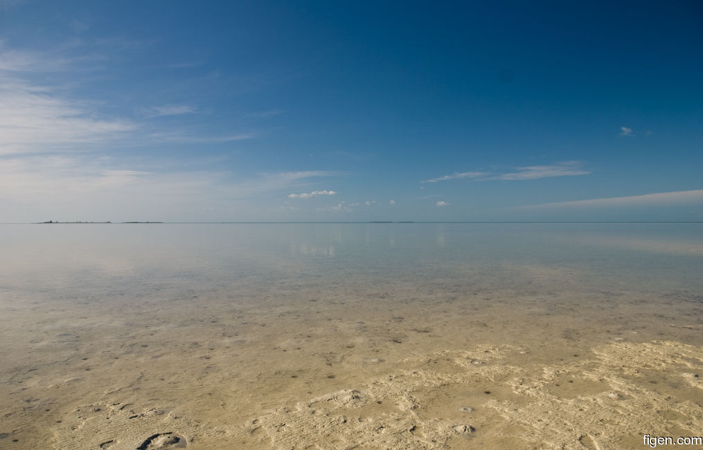 big_081202-bahamas-abaco-glass-flat.jpg