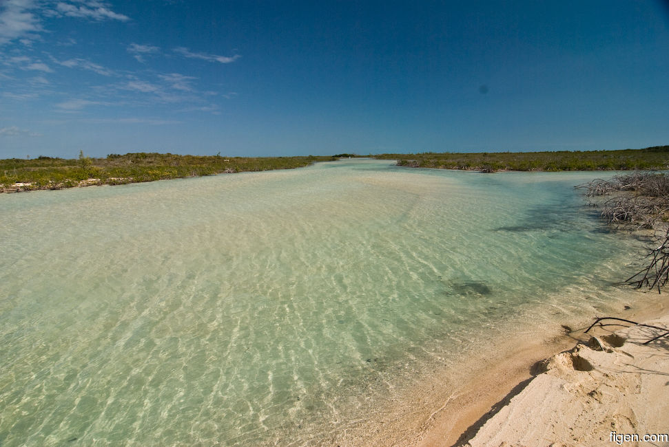 big_090130-bahamas-abaco-bingo-cay.jpg