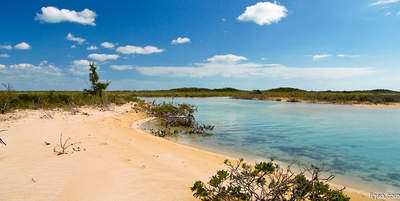 big_070219-Abaco-lagune-kanal.html