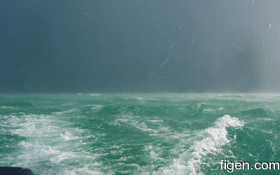 en_big_080226-bahamas-abaco-ocean-rain-LJ.html