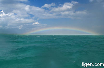 en_big_080226-bahamas-abaco-ocean-rain2.html