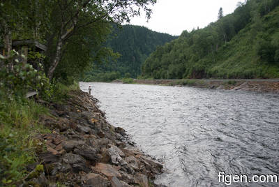 big_090722-Gaula-Kjelloy-Dariusz.html